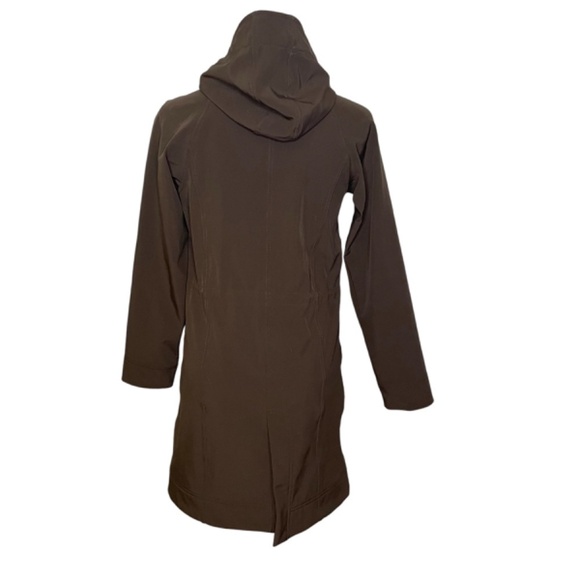 Lululemon Apres Yoga Rain Coat Jacket  🤍 - Picture 3 of 14